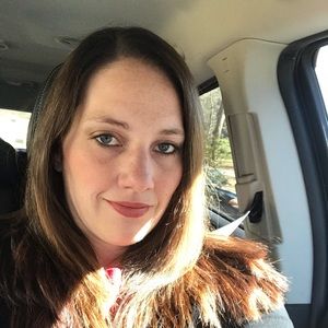 Meet your Posher, Leah